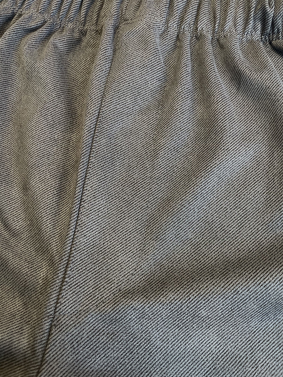 falsa bragueta gris soft